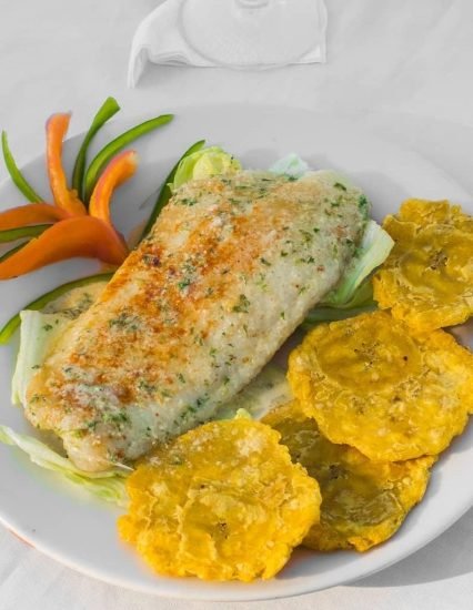 Plato de Filete de pescado al ajillo